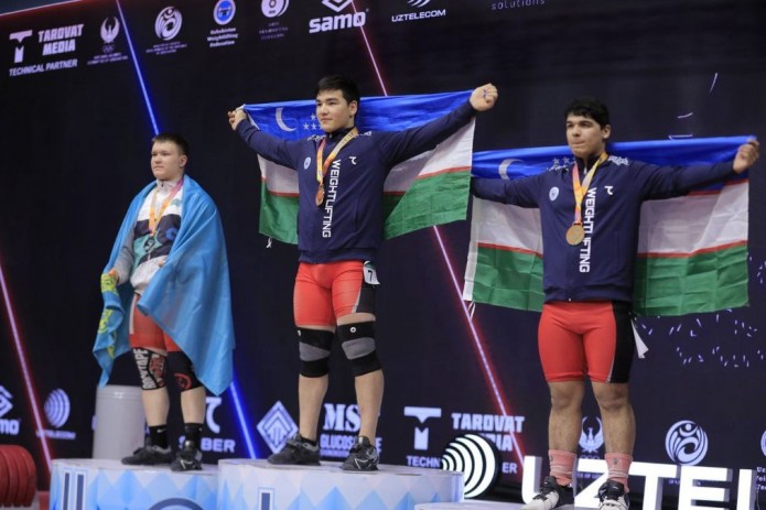 Nigora Suvonova 6 ta, Nurbol Abdurashidov va Xushnoza Xoliqova 3 tadan medal qo'lga kiritishdi