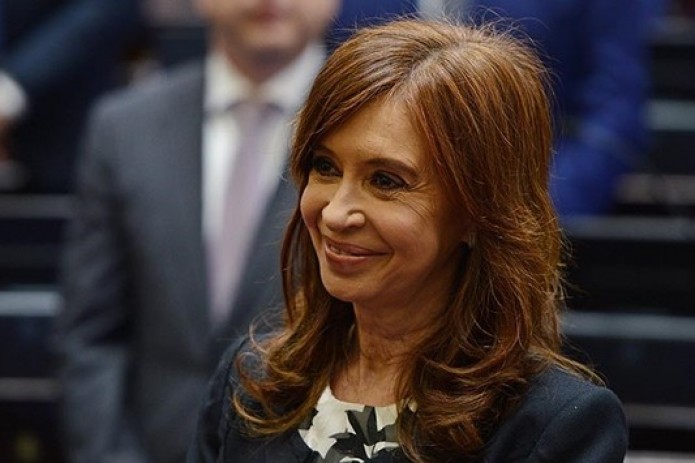 Экс-президент Аргентины подозревается в госизмене