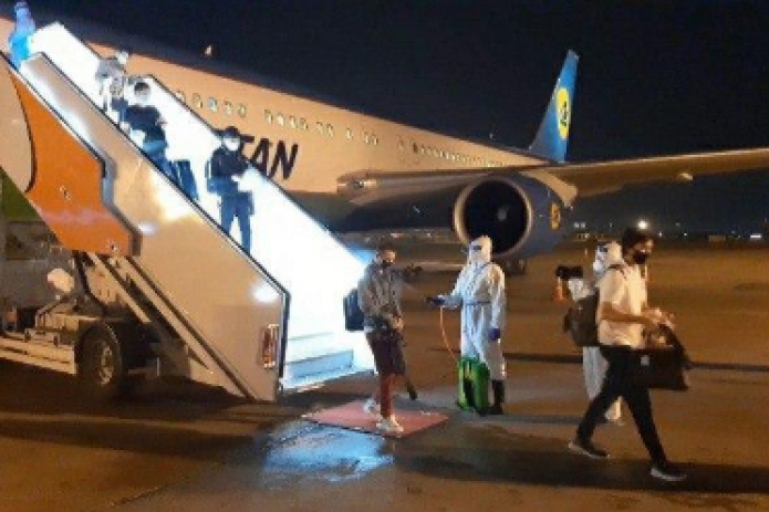 Правительство Узбекистана организует еще девять чартерных рейсов