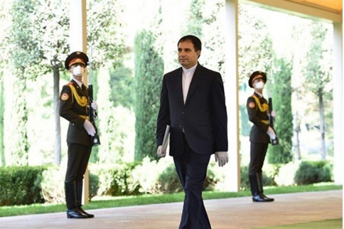 Hamid Nayrobodiy: Ikki mamlakat fuqarolari uchun vizalarni bekor qilish eng to'g'ri yo'l deb o'ylayman