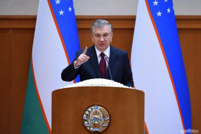 Шавкат Мирзиёев: Необходимо проводить выездные заседания Кенгаша и комитетов Сената