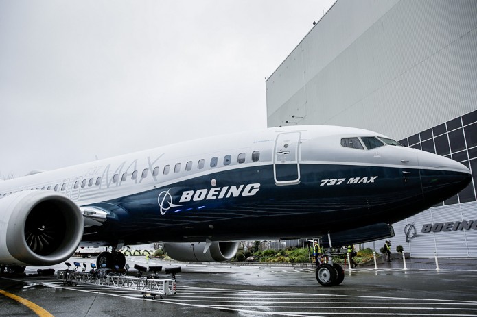 Поставки Boeing 737 MAX приостановлены после катастрофы в Эфиопии