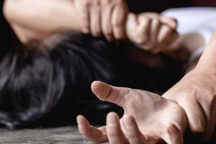 19-летнюю девушку из Самарканда изнасиловали на работе