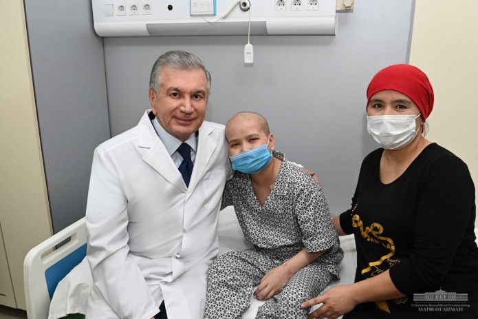 Шавкат Мирзиёев ознакомился с деятельностью Центра детской гематологии, онкологии и клинической иммунологии