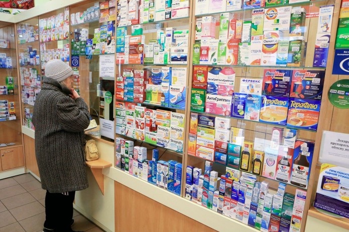 «Кретин фосфат» - в аптеках обнаружена партия контрафактного препарата «Ревартон»