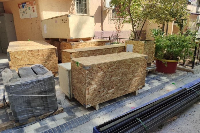 Chilonzor tumanidagi ko‘pqavatli uylarga yana 6 dona yangi lift keltirildi