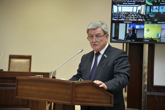 Uzbek Senate approves law on postponement of election date
