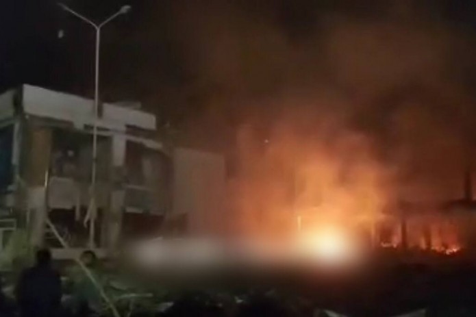 В торговом центре Сурхандарьи произошел мощный взрыв