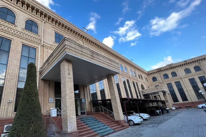 Toshkent markazida joylashgan, AKT vazirligi balansida bo‘lgan bino sotuvga qo‘yildi