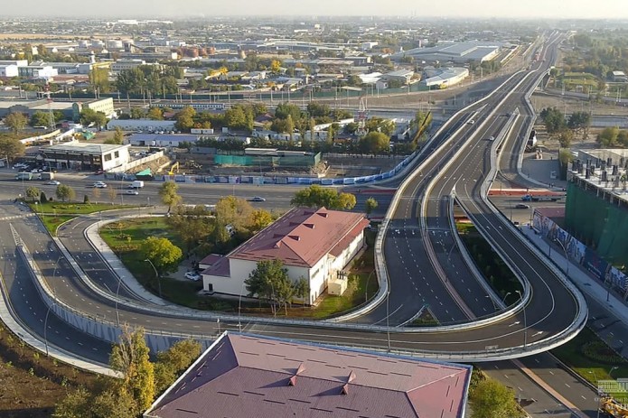 На мосту Кушбеги оперативно завершены ремонтные работы, дорога вновь открыта для движения авто