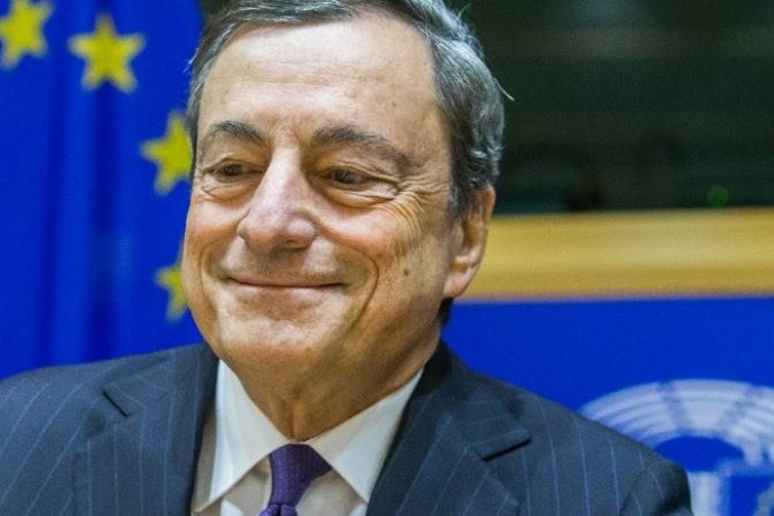 ЕЦБ повысил прогноз роста ВВП еврозоны