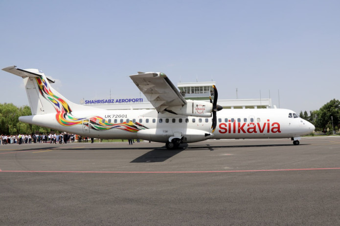 Shahrisabz aeroporti ilk bor o‘rta masofalarga mo‘ljallangan ATR-72 samolyotini qabul qildi