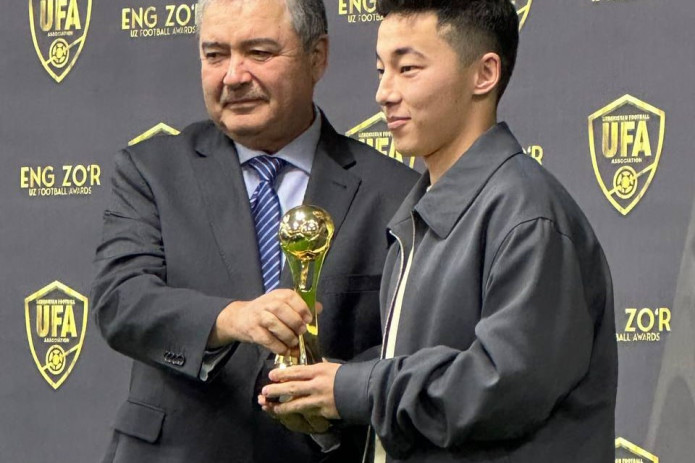 Abbosbek Fayzullayev — “Yilning eng yaxshi futbolchisi”: O‘zbek futbolining 2024-yildagi eng yaxshilari taqdirlandi