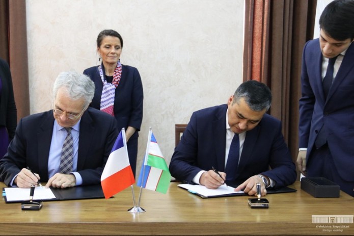 Французское агентство развития выделило 150 млн евро для поддержки реформ в Узбекистане