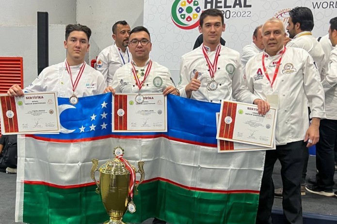 Uzbek chefs took pride of place at World Halal Summit and won several medals