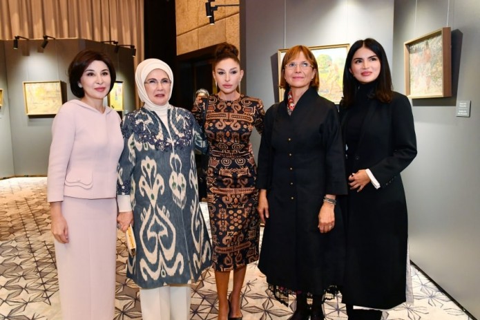 Keksa ayollar qiziqarli jinsiy aloqa videolari Erotik sochli pussies jum