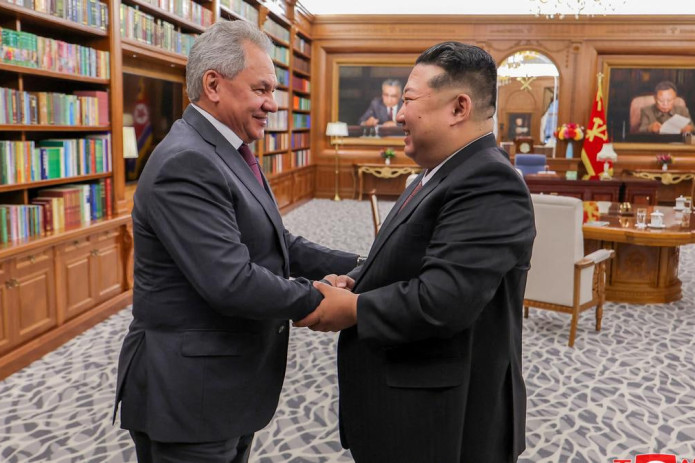 KXDR Rossiyani Ukrainaga qarshi urushda qo‘llab-quvvatlashga vaʼda berdi