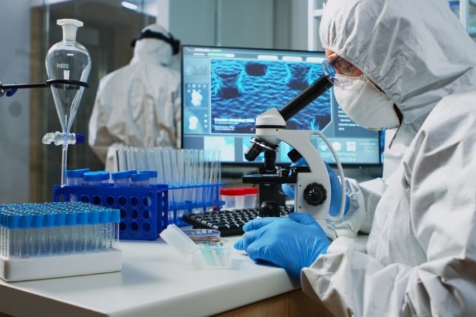 У последних подвидов штамма Omicron выявили новые характерные симптомы