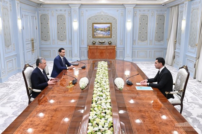 Шавкат Мирзиёев принял заместителя председателя Кабмина Туркменистана