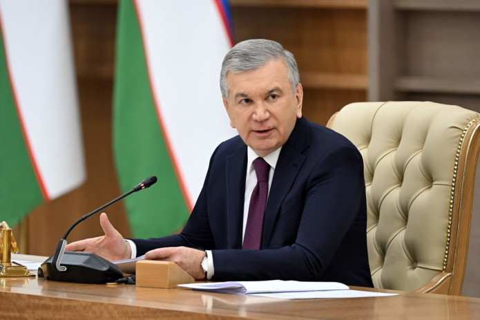 Shavkat Mirziyoyev: Buxoro va Samarqandga kelgan turistlarning ko‘pchiligi Xivaga aviareys bo‘lmagani uchun qaytib ketayapti