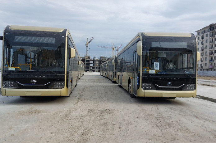 Samarqand shahriga yana 8 ta elektrobus olib kelindi