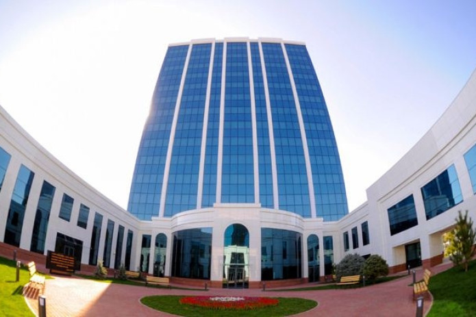 Davlat siyosati va boshqaruvi akademiyasiga rektor tayinlandi