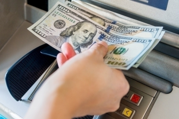 Dollarning rasmiy kursi yuqoriladi