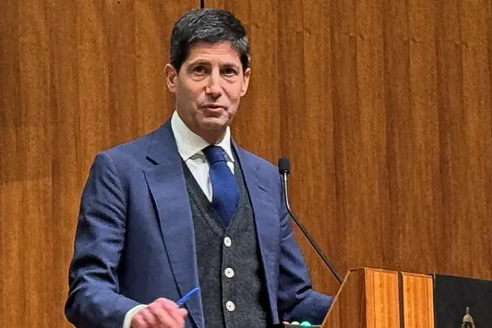 Tramp Federal Rezerv raisi lavozimiga shaxsiy maslahatchisini nomzod qilib ko'rsatdi