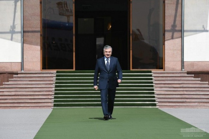 Президент Шавкат Мирзиёев отбыл в Андижанскую область