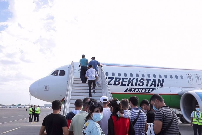 Uzbekistan Airways performs its first flight using hybrid Express model
