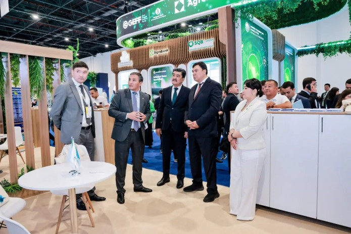 "Bizda ham shunday muammolar bor va ularni birgalikda hal qilish lozim" — Qozog‘iston vaziri "Eco Expo"da