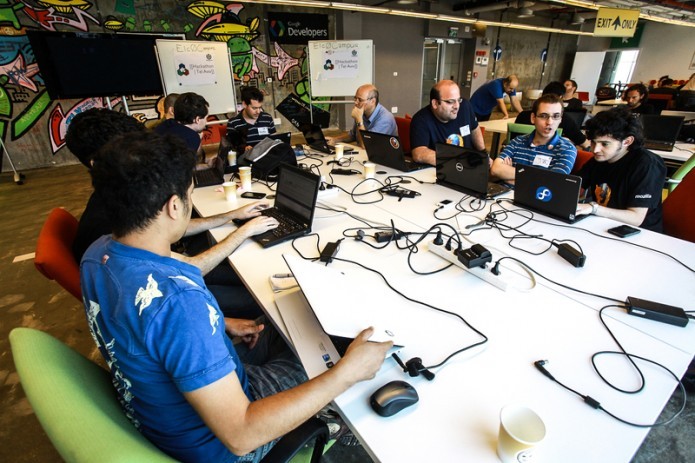 Tashkent to host "CodeFest" hackathon with 1 bln soums prize fund