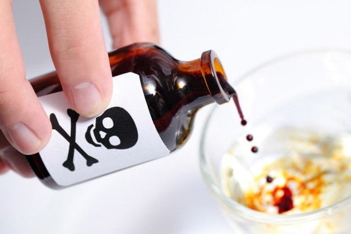 Toshkentda kelin qaynonasini ovqat yordamida zaharlab, uni o'ldirishga urindi