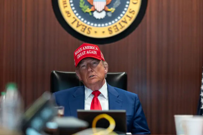 Tramp G'azo sektorida "Tinchlik kengashi" tashkil etilganini e'lon qildi