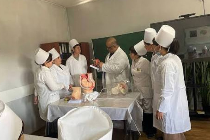 Endi O'zbekistonda o'rta tibbiyot xodimlarining ham maqomi oshiriladi