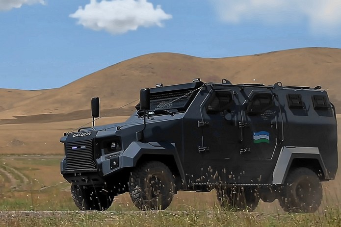 В Узбекистане запущено серийное производство бронеавтомобилей Qalqon