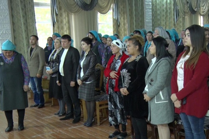 Ayollar orgazm porno Jinsiy bokira sut