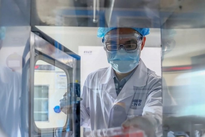 В марте Узбекистан получит более миллиона доз китайской вакцины против COVID-19
