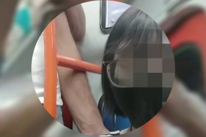 Взрослый мужчина домогался 13-летней девушки в ташкентском метро