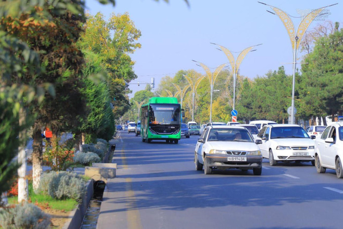 Namangan shahrida yangi avtobuslar yo‘lovchilarga xizmat ko‘rsatishni boshladi