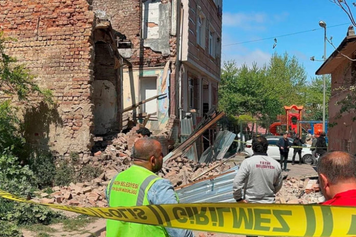 Bosh konsulxona: Istanbulda sodir bo'lgan zilzilada O‘zbekiston fuqarolari orasida jabrlanganlar haqida ma’lumot kelib tushmagan