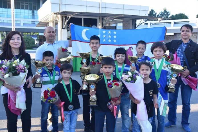 Юные шахматисты Узбекистана завоевали первое место на Чемпионате мира по шахматам