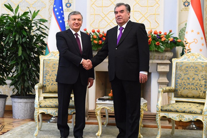 Президент Таджикистана посетит Узбекистан