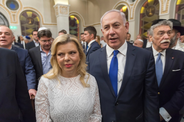 Isroilda Netanyaxuning rafiqasiga qarshi tergov boshlandi