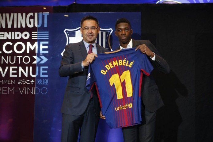 Dembele unveiled as a player of "Barcelona"
