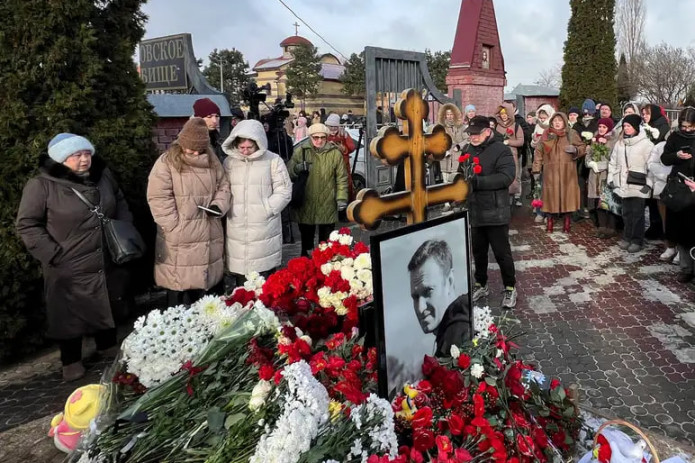 Butun dunyoda Aleksey Navalniy xotirasiga bag‘ishlangan aksiyalar o‘tkazilmoqda