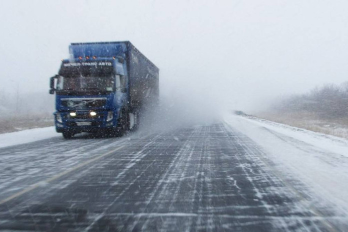 Migratsiya agentligi Qozog‘istonda bo‘lib turgan va tranzit yo‘nalishida harakatlanayotgan O‘zbekiston fuqarolarini ogohlantirdi