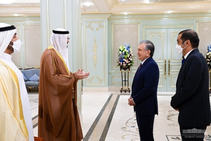 Shavkat Mirziyoyev BAA Hukumat ishlari bo'yicha vaziri boshchiligidagi delegatsiyani qabul qildi