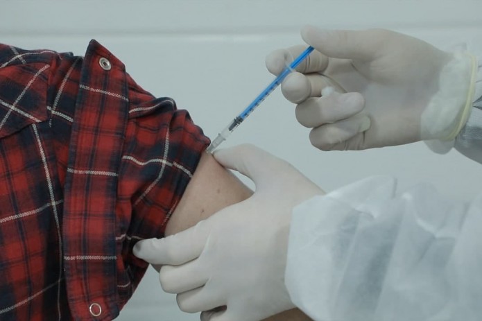 Мининновации приглашает добровольцев к участию в испытаниях китайской вакцины против COVID-19