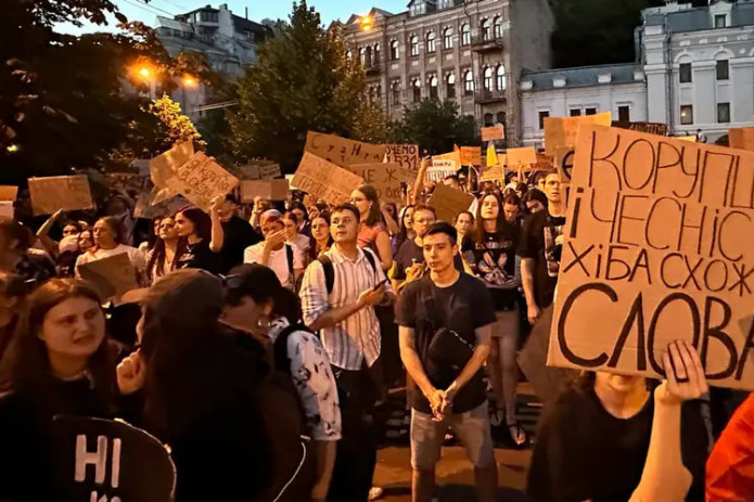 Kiyevda NABU va SAP mustaqilligi uchun namoyishlar davom etmoqda